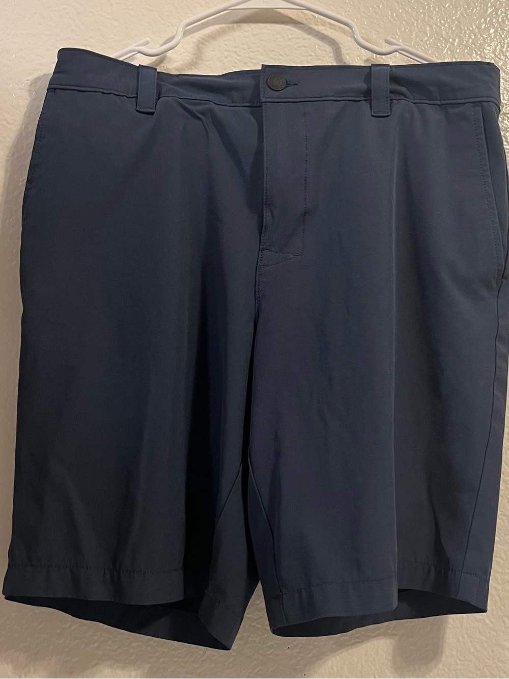 Banana Republic Men's Navy Athletic Shorts